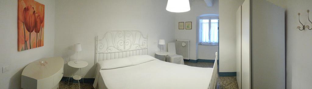 Abitare Il Borgo Piazza Del Popolo Lägenhet Castagneto Carducci Exteriör bild